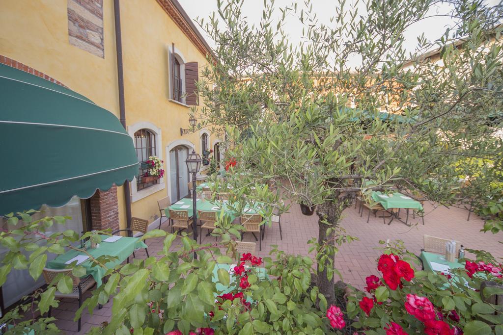 Hotel Antichi Cortili دوسّوبونو المظهر الخارجي الصورة