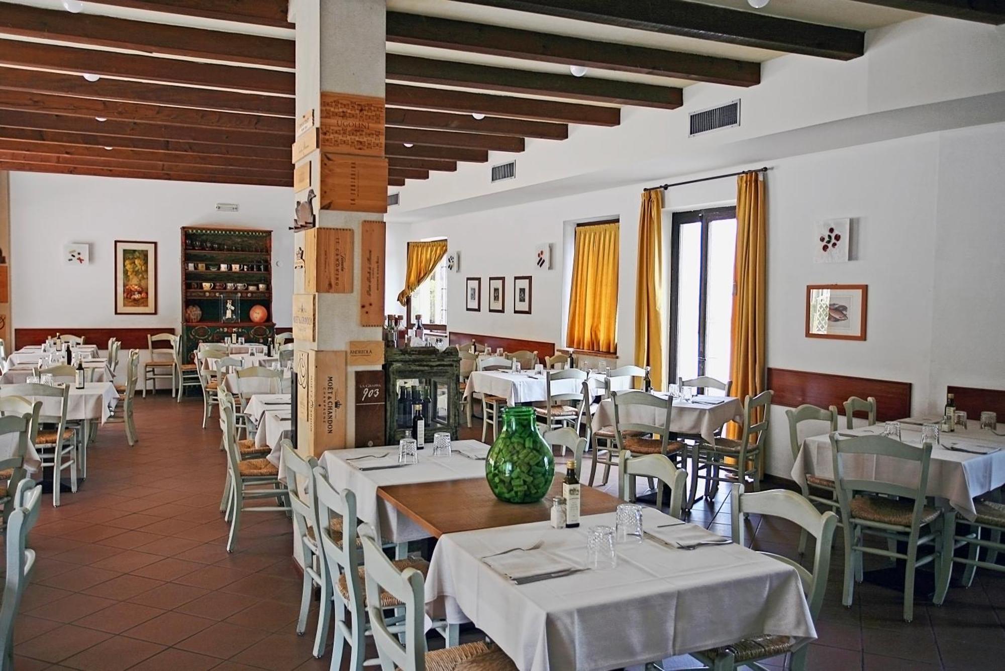Hotel Antichi Cortili دوسّوبونو المظهر الخارجي الصورة