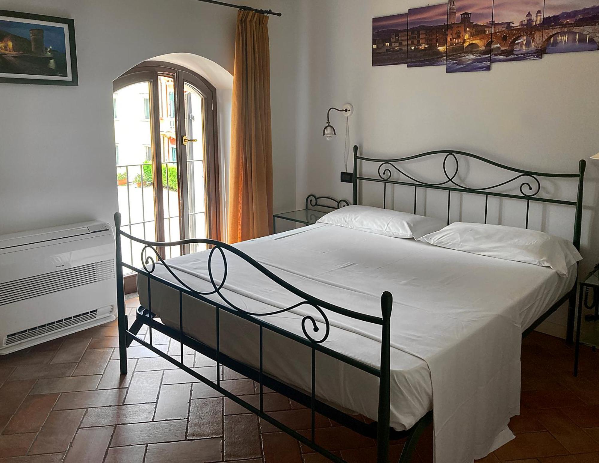 Hotel Antichi Cortili دوسّوبونو المظهر الخارجي الصورة